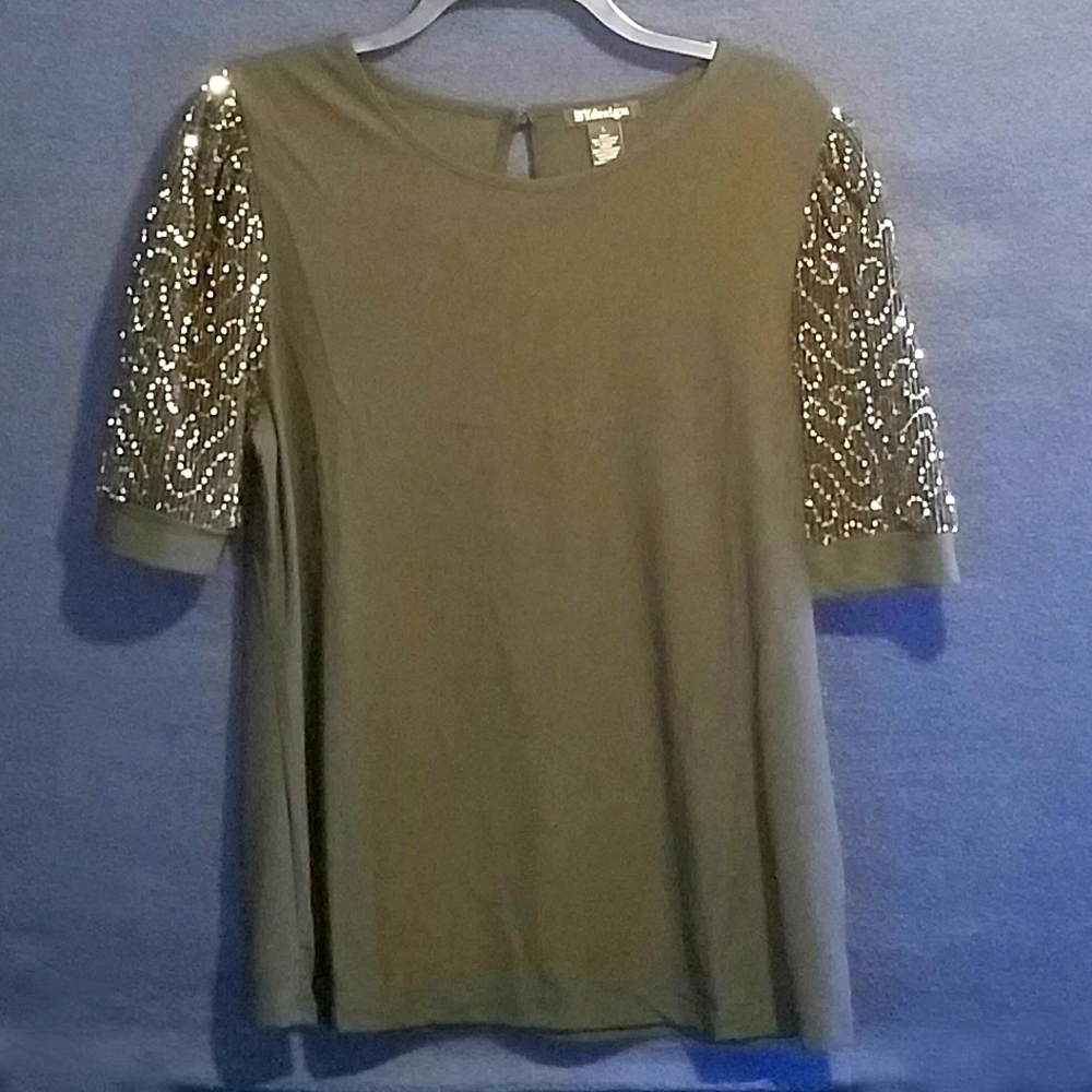 BYdesign Relaxed Fit Dress Top perfect For A Touch Of Sparkle To Any Outfit